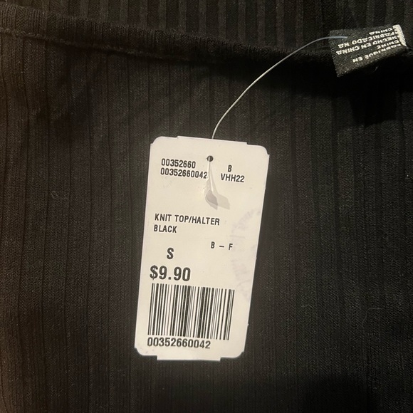 Forever 21 NWT halter top - Picture 4 of 4
